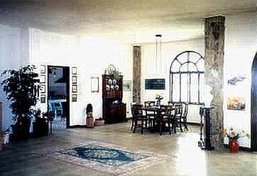 vacation house dining room